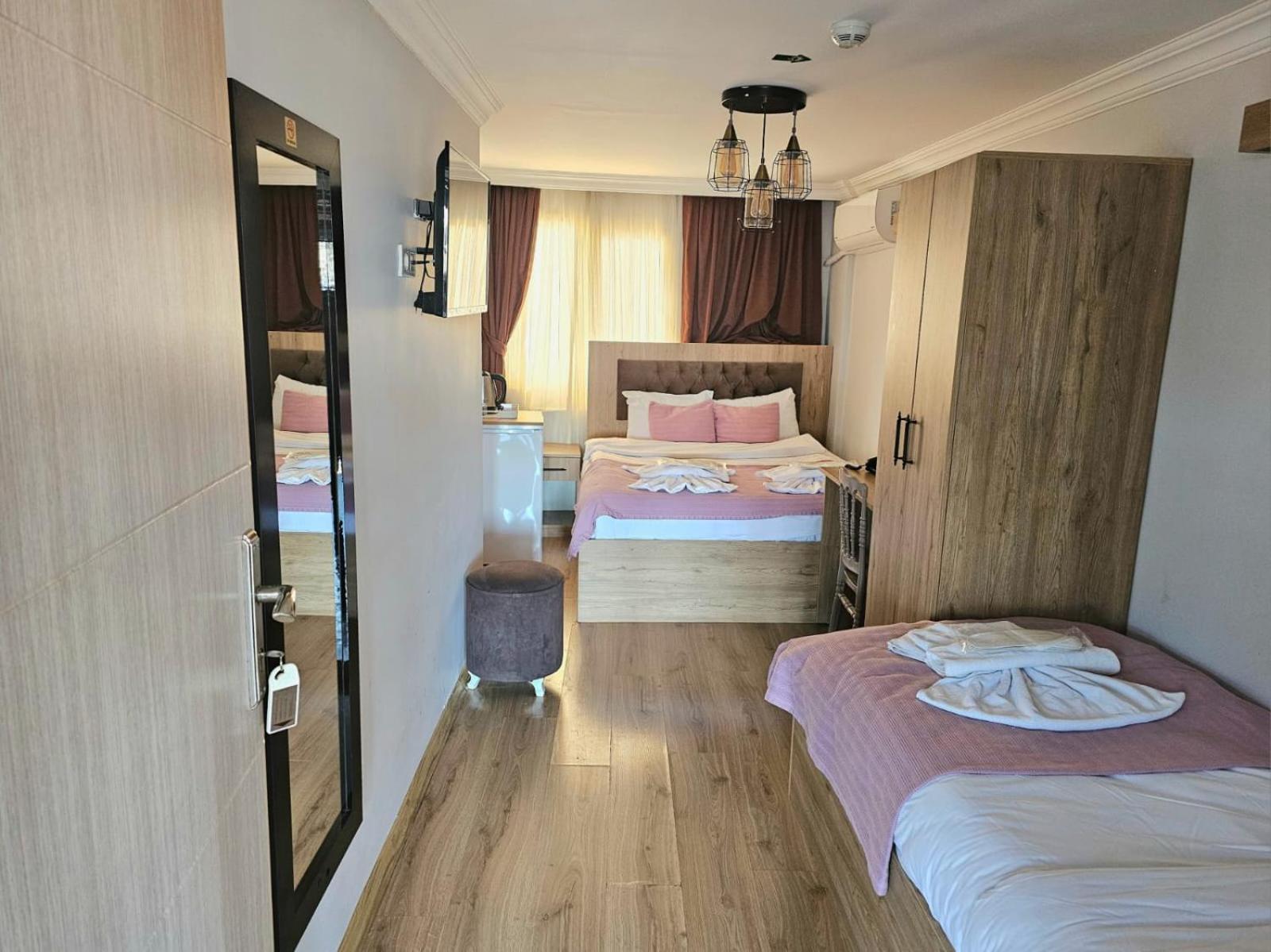 Grey House - Historical Peninsula Hotel Istanbul